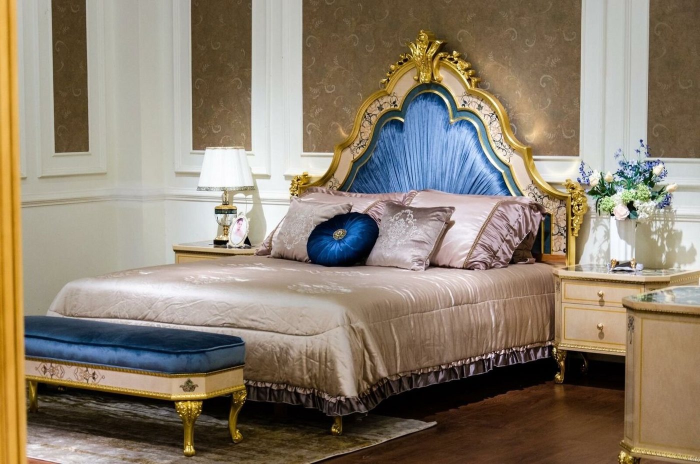 JVmoebel Bett, Bett Klassisch Designer Betten Schlafzimmer Textil Polster Luxus von JVmoebel