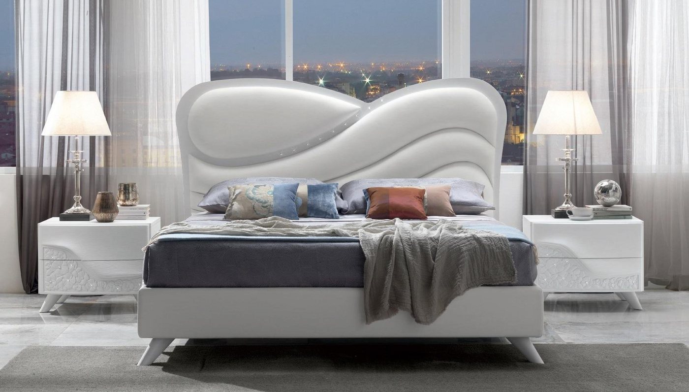 JVmoebel Bett Bett Polster Design Luxus Doppel Hotel Betten Schlaf Zimmer Holz (Bett) von JVmoebel