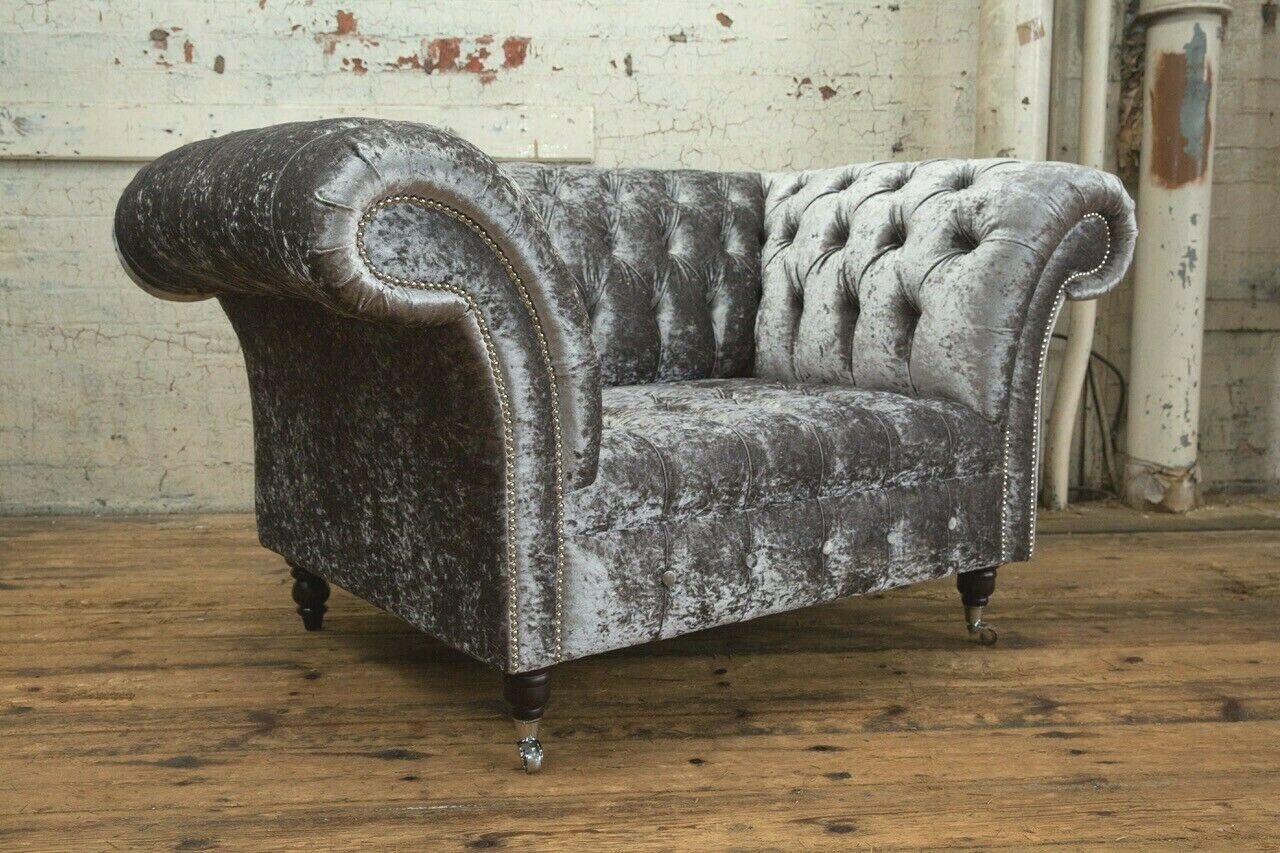 JVmoebel Chesterfield-Sessel Sessel Polster Möbel Couch Textil Leder Stoff Sofa Einsitzer Silber, Made in Europa JVmoebel Chesterfield-Sessel Sessel Polster Möbel Couch Textil Leder Stoff Sofa Einsitzer Silber, Made in Europa von JVmoebel