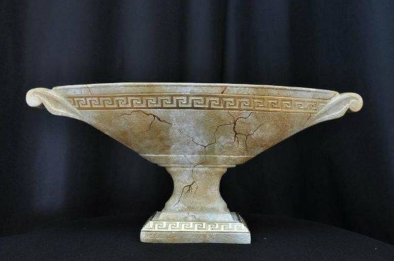 JVmoebel Dekovase Beige Gold Vasen Figur Antik Still Oval Form Dekorative Sofort (1 St., Vase), Made in Europa von JVmoebel