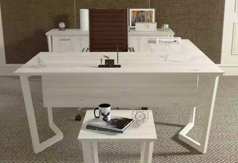 JVmoebel Eckschreibtisch Eleganter Ecktisch in Weiß für das moderne Büro aus Holz (1-St., 1x Schreibtisch), Made in Europa von JVmoebel