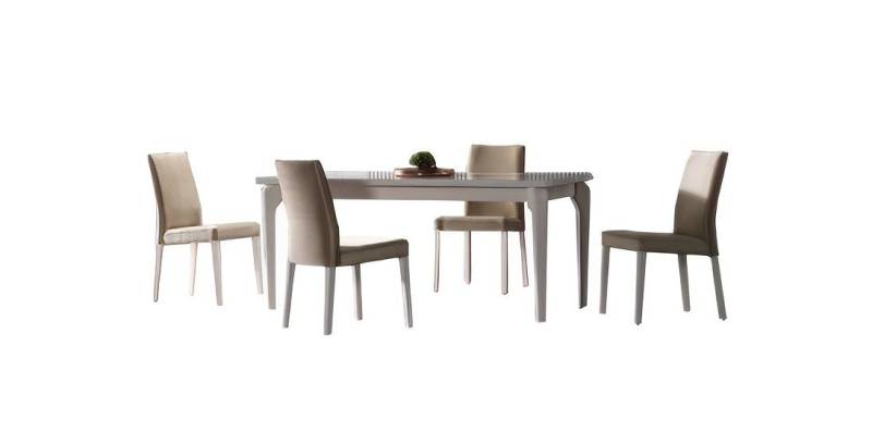 JVmoebel Esszimmer-Set Beiges 5-teiliges Esszimmer Set mit Esstisch und 4 Stühlen aus Edel..., (5-St., Esstisch, 4x Stühle), Made in Europe von JVmoebel