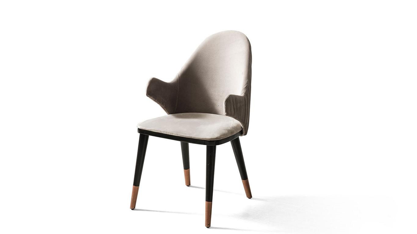 JVmoebel Esszimmerstuhl Eleganter Esszimmerstuhl mit schwarzem Holzdesign und Füßen (1 St), Made in Europa von JVmoebel