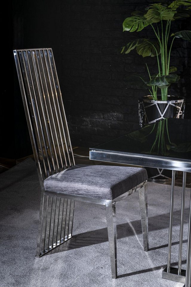 JVmoebel Esszimmerstuhl Moderner Luxusstuhl in Grau mit Metallgestell und Textilbezug, Made in Europa JVmoebel Esszimmerstuhl Moderner Luxusstuhl in Grau mit Metallgestell und Textilbezug, Made in Europa von JVmoebel