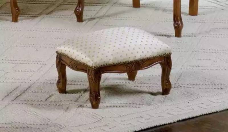 JVmoebel Fußhocker Stylischer Pouf - Beistellmöbel & Polsterhocker für Sitzkomfort (Hocker), Made in Europa von JVmoebel