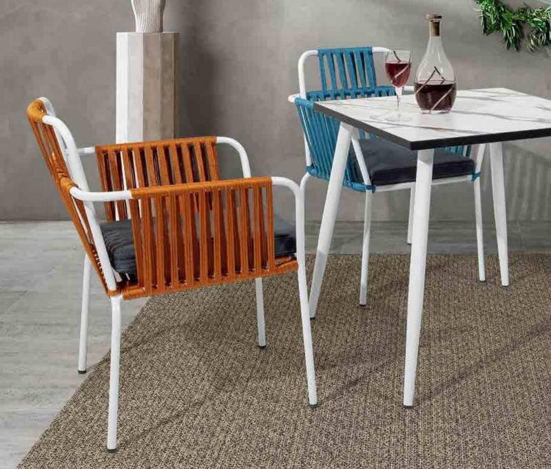 JVmoebel Gartenstuhl Eleganter Stuhl in heller Farbe mit Stahlbeinen und weicher Polsterung, Made in Europa von JVmoebel