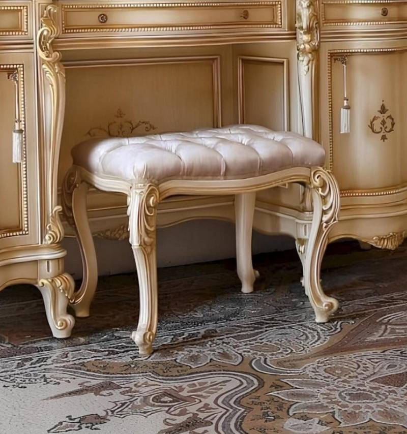 JVmoebel Hocker Chesterfield Beistellhocker Puff Polster Bank Schlafzimmer (Hocker), Made in Italy von JVmoebel
