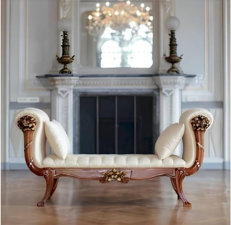 JVmoebel Recamiere Chaiselounge Liege Chaise Stoff Couch Barock Luxus Beige Polster, Made in Italy von JVmoebel