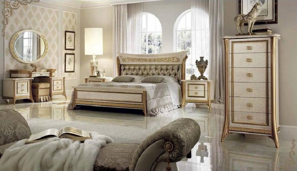 JVmoebel Schlafzimmer-Set Schlafzimmer Set Barock Rokoko Bett Nachttisch Kommode Spiegel Hocker, Made in Europa von JVmoebel