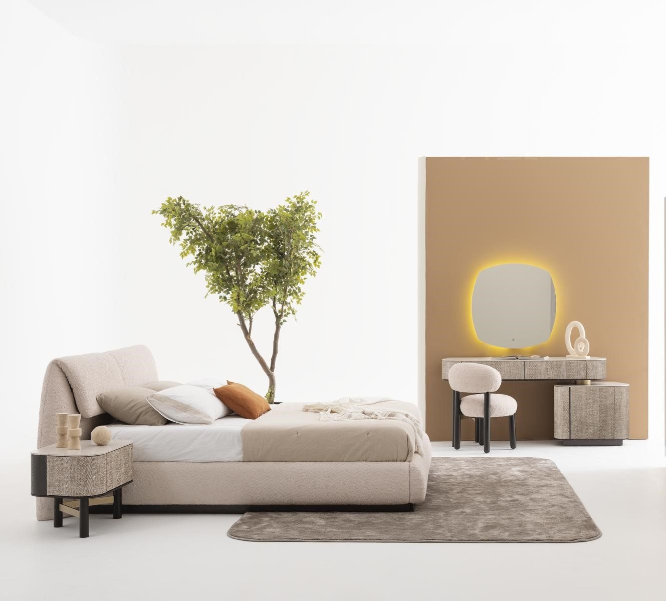 JVmoebel Schlafzimmer-Set Schlafzimmer-Set aus Holz und Textil in Beige mit modernem Design, (5-tlg., Bett, 2х Nachttische, Schminktisch, Spiegel), Made in Europe von JVmoebel