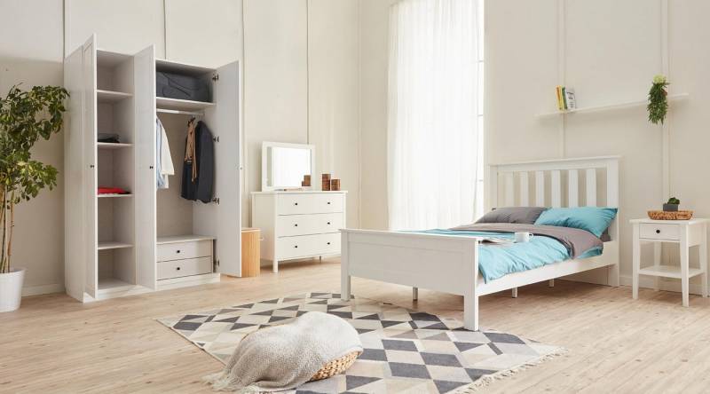 JVmoebel Schlafzimmer-Set Schlafzimmerensemble Komplett Schlafzimmer Set Schlafmöbel Bett, (5-tlg., Bett + Kommode + Nachttisch + Spiegel + Kleiderschrank), Made in Europa von JVmoebel
