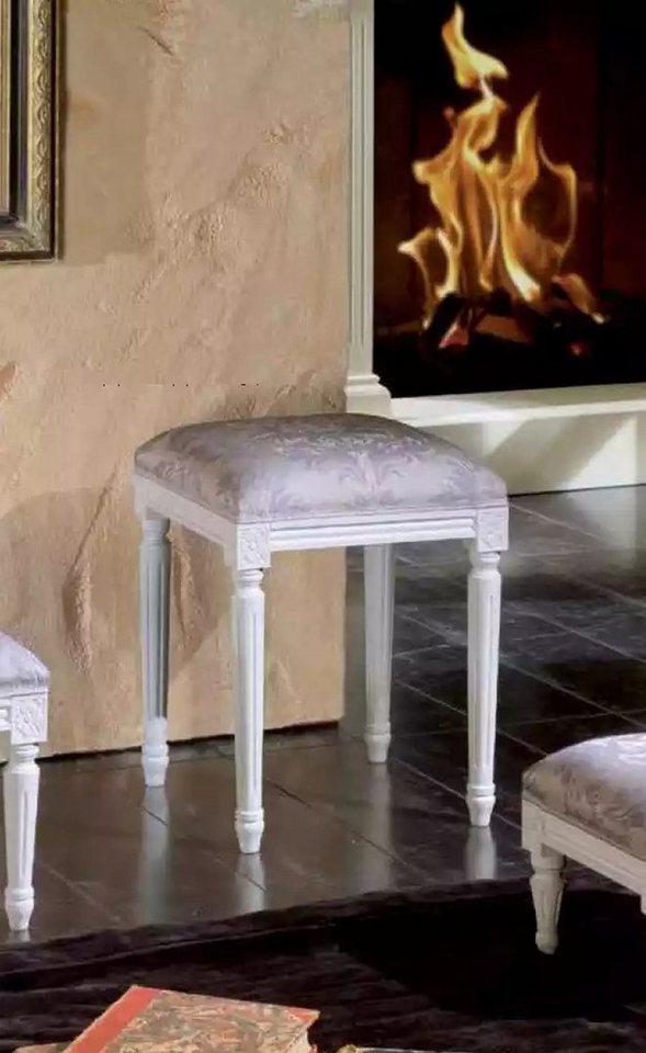 JVmoebel Sitzhocker Klassischer Polsterhocker aus Stoff – Designer Möbelstück (Hocker), Made in Europa von JVmoebel