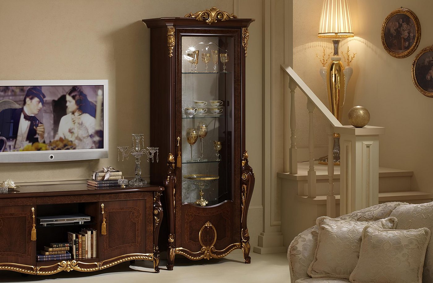 JVmoebel Vitrine Klassischer Vitrinenschrank für Bücher und Dekoration Made in Europa JVmoebel Vitrine Klassischer Vitrinenschrank für Bücher und Dekoration Made in Europa von JVmoebel