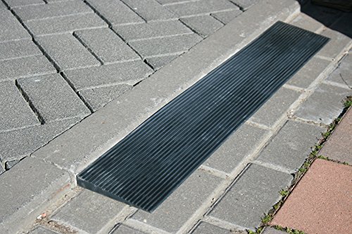 Tür Schwellenrampe Voll Gummi Rampe Rollstuhl Bordsteinrampe 25 x 150 x 900 mm von JWS