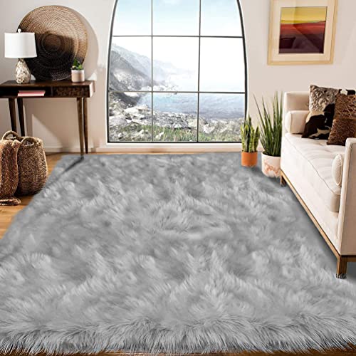 JXLOULAN Faux Lammfell Schaffell Teppich Grau 150x240 cm, Weicher Flauschiger Teppich Wohnzimmer Deko, Longhair Fell Lammfellimitat Carpet für Stühle Sofa Schlafzimmer Kinderzimmer von JXLOULAN