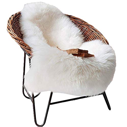 JXLOULAN Spitzenqualität Lammfellimitat Teppich, Lammfellimitat Teppich Longhair Fell Nachahmung Wolle Bettvorleger Sofa Matte (Weiß, 60 x 90 cm) von JXLOULAN