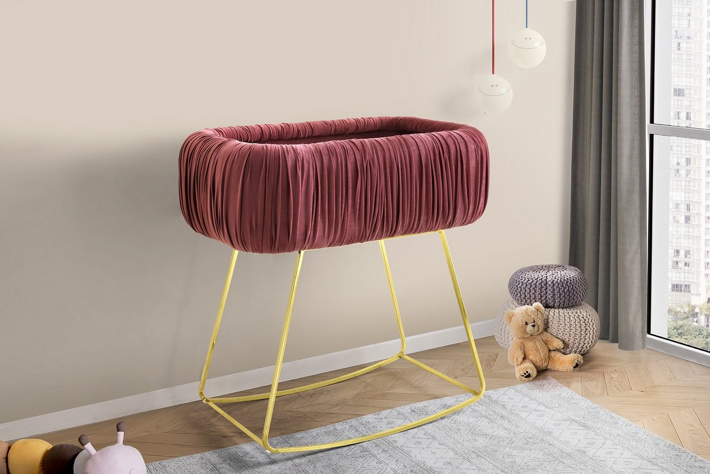 Jabari Babybett Sternenstaub, Kinderbett 60x100 cm Optional mit Matratze I Handmade Herstellung in Berlin, Germany I Designer Chesterfield Samt Gold Babywiege Stubenwagen von Jabari