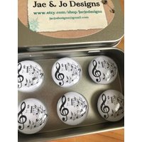 Set Mit Sechs Glasmagneten - Musiknoten Geschenke Zum Thema Musik Arbeitsgeschenkbörse Lehrergeschenk Musiklehrergeschenk Weihnachtsgeschenk Set Mit Sechs Glasmagneten - Musiknoten Geschenke Zum Thema Musik Arbeitsgeschenkbörse Lehrergeschenk Musiklehrergeschenk Weihnachtsgeschenk von JacJoDesigns