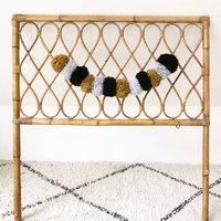 Girlande Aus 12 Woll-Pompons von JackyAndFamily