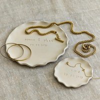 Personalisierte Gewellte Keramikschale von JackyAndFamily