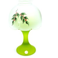 Vintage - Westmoreland Glas Fee Lampe Kerzenhalter Satin Grün Basis Weiße Kuppel Mit Weihnachten/Urlaub Holly Handmalerei von JacquelynVaccaro