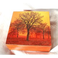 Holzkiste Herbstbäume, Erinnerungskiste Aus Holz, Schmuckschatulle, Schönes Geschenk Für Herbstliebhaber von JanaPysanky