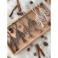 Makramee Tannenbaum Baumschmuck| Weihnachten Geschenkanhänger| Boho Weihnachtsdeko Makramee Tannenbaum Baumschmuck| Weihnachten Geschenkanhänger| Boho Weihnachtsdeko von JanasKnotenkunst