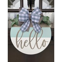 Hello Holzschild | Frühling Hallo Sommer Willkommensschild Rundes Willkommen Türhänger Makler Schließen Geschenk Schild Hello Holzschild | Frühling Hallo Sommer Willkommensschild Rundes Willkommen Türhänger Makler Schließen Geschenk Schild von JandBCustomKrafts