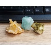 Lot Aquamarin Epidot Tangerine Orange Quarz Rohkristall Cluster Natürliche Seltene Mineralmuster 3 Kleine Stücke Sammlung von JaneFisherMinerals
