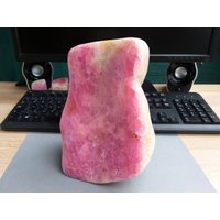 Rosa Aragonit 19cm Free Form Statement Big Crystal Carving Poliert Mineral Naturstein von JaneFisherMinerals