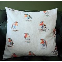 Handgemachtes Rotkehlchen Kissen von Janellicraftz