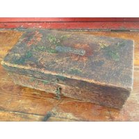 Pyrografie Holz Aufbewahrungsbox Floral Bemalt Trinket Bauernhaus Primitive Pyrografie Holz Aufbewahrungsbox Floral Bemalt Trinket Bauernhaus Primitive von JansVintageStuff