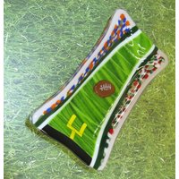 Fußball Fans Aus Fusing-Glas Mit Ummantelung von JanuaryMayDesigns
