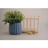 Design Blumentopf Mit Integriertem & Abnehmbarem Untersetzer in Verschiedenen Farben | Nami Japandi von JapandiDesignStudios