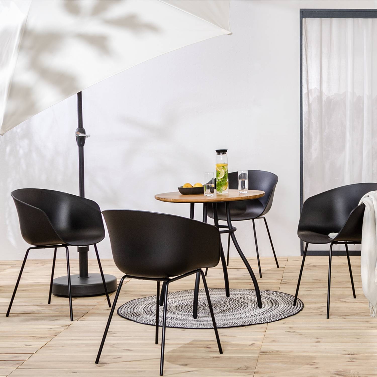 home24 Gartenstuhl VEDENE 2er-Set Gestell: Stahl, pulverbeschichtet Sitz: Polyethylen Schwarz/Schwarz 61 x 80 x 52cm home24 Gartenstuhl VEDENE 2er-Set Gestell: Stahl, pulverbeschichtet Sitz: Polyethylen Schwarz/Schwarz 61 x 80 x 52cm von home24