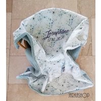 Babydecke Mit Namen "Eukalyptus Altgrün-Weiß", Tagesdecke, Kuscheldecke, Kinderwagendecke, Wickelunterlage Für Unterwegs von Jarkashop