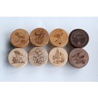 Gravierte Flache Holzknäufe Pilze, Boho Kinderzimmer Tiere Knäufe, Naturholzknäufe, Knäufe Schubladengriffe Schrankbeschläge von JasmineHomeHardwares