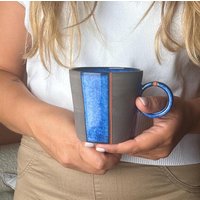 Handgemachter Keramikbecher Für Kunstliebhaber Geschenk Becher Weihnachten Mutter Moderne Kunst Inspirierte Handgemachte Keramik von JasminsClayWorks