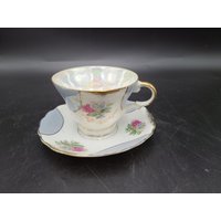 Lustreware Teetasse Und Untertasse Rosa Blumen Blau Weiß von JasonsCollectables