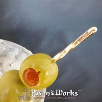18K Gold Martini Olive Swizzle-Pick von JasonsWorks
