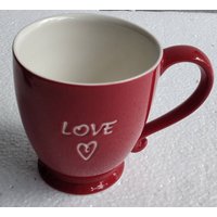 Red Hot "Love" Rot Farbe Steingut Sammler Große Kaffeetasse -Starbucks - 15 Fl Unzen von Jaxsprats