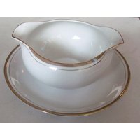 Vintage Sauciere Mit Fester Untere Golden Elegance Von Royalton Porzellan Made in Japan von Jaxsprats