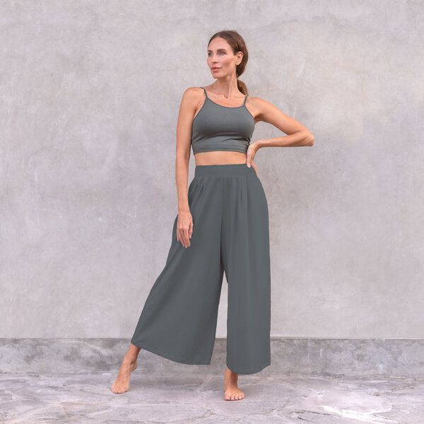 Jaya DIANA- lockere bis weite geschnittene lounge Pants, für jede Figur geeignet, für Yoga, Leisure, Arbeit oder Evenings Jaya DIANA- lockere bis weite geschnittene lounge Pants, für jede Figur geeignet, für Yoga, Leisure, Arbeit oder Evenings von Jaya