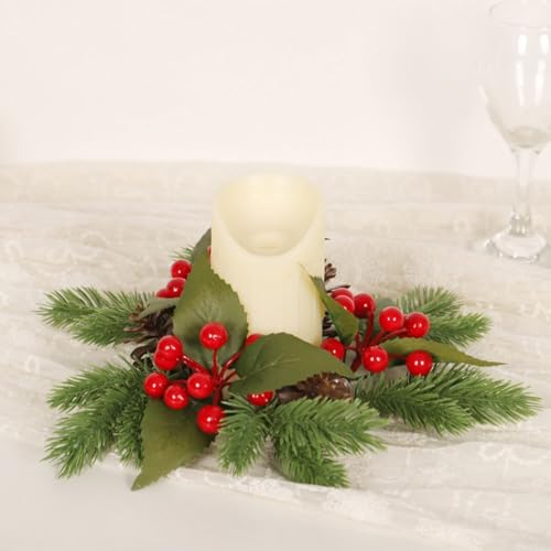 Set mit 4 Weihnachtskerzenkränzen mit detaillierten Tannenzapfen und roten Beeren, um Kerzen und Feiertagseinstellungen ein warmes dekoratives Element hinzuzufügen (1) von Jayruit