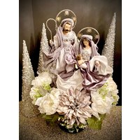 Christlich Religiöse Kirche Centerpiece Blumengesteck Krippe Baby Jesus Maria Joseph Silber Grau Weiß Dekor von JazzabelleCreations