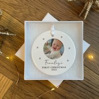 Personalisierte Babys Erste Weihnachtskugel - Erste Weihnachtsverzierung Baby Weihnachtsbaumdekoration Andenken von JeanAndMoon