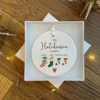 Personalisierte Familien-Weihnachtskugel - Familien-Weihnachtsdekoration Großeltern-Weihnachtsgeschenk Weihnachtsverzierung von JeanAndMoon