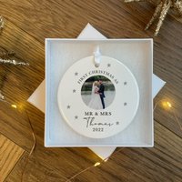 Personalisierte Weihnachtskugel Als Mr & Mrs Ornament - Und Hochzeit von JeanAndMoon