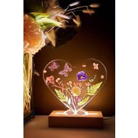 Epoxidharz Herzlampe Mit Echten Getrockneten Blüten, Nachtlicht, Einzigartige Geschenke, Besondere Herzlicht von JenResinArtGifts