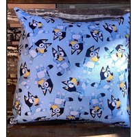 Bluey Kissenbezüge Bluey Kissenbezüge von JennyMadeItSew